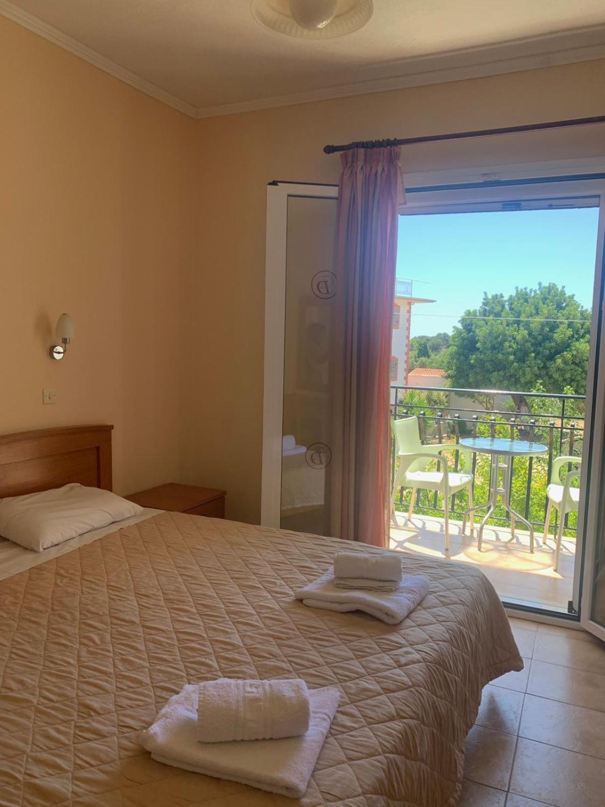 Dionysios Studios Skala  Экстерьер фото