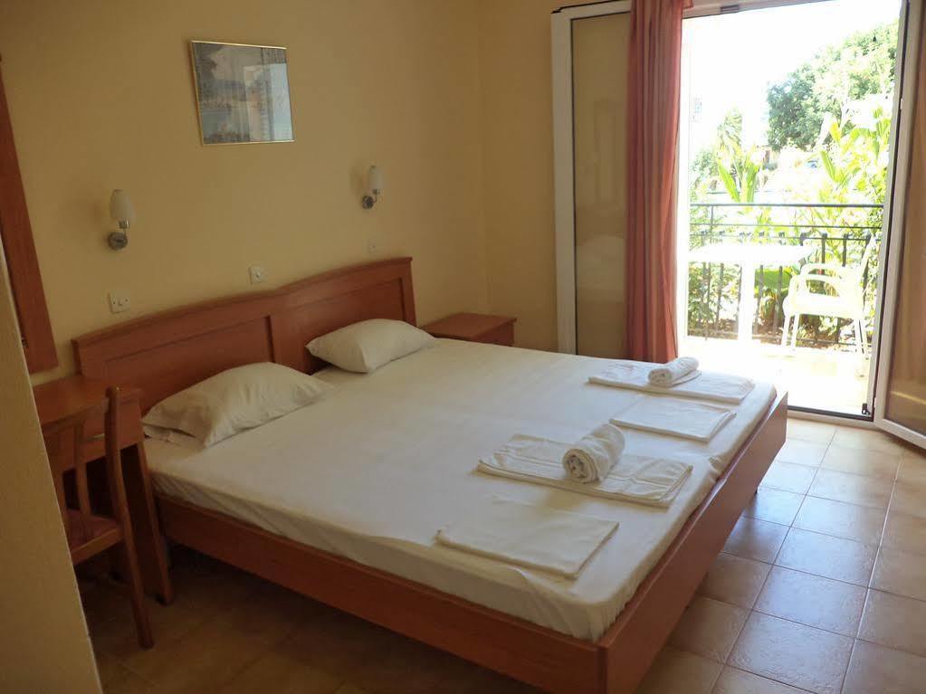 Dionysios Studios Skala  Экстерьер фото